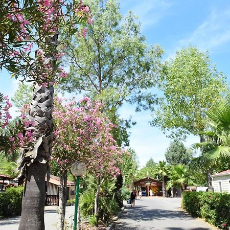 Camping Les Salisses - Maeva فيا المظهر الخارجي الصورة